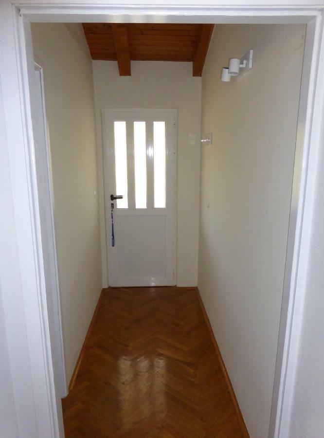 Radoslava Apartment Йезера Екстериор снимка